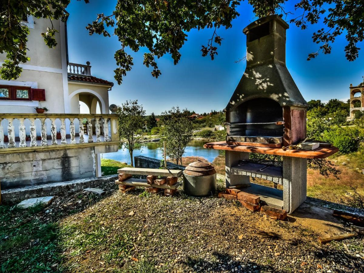 Lovely Apartment In Kru Evo With Barbecue Kruševo Εξωτερικό φωτογραφία